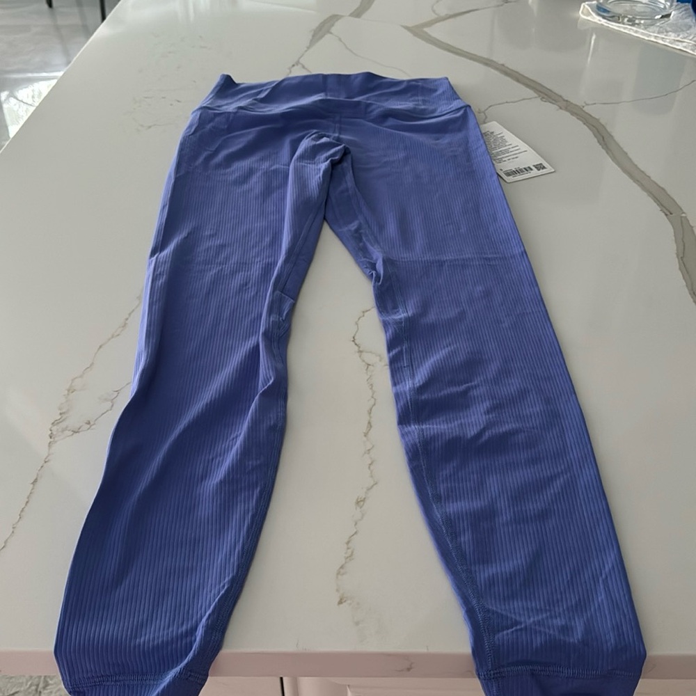 **NWT** Lululemon Align Ribbed HR Pant 28”